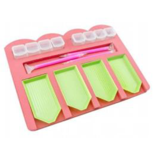 Mellem v�rkt�jss�t til Rhinstens Brodering